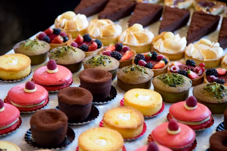 Organiser un anniversaire à domicile avec un brunch grâce à un traiteur, Béziers, Vatou Traiteur